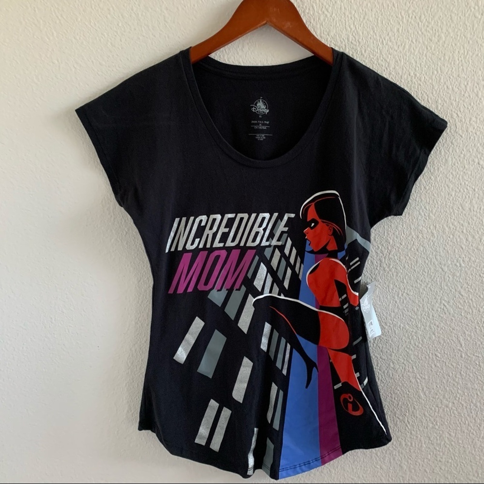 Nwt Disney Store Incredible Incredible Mom TShirt Xs